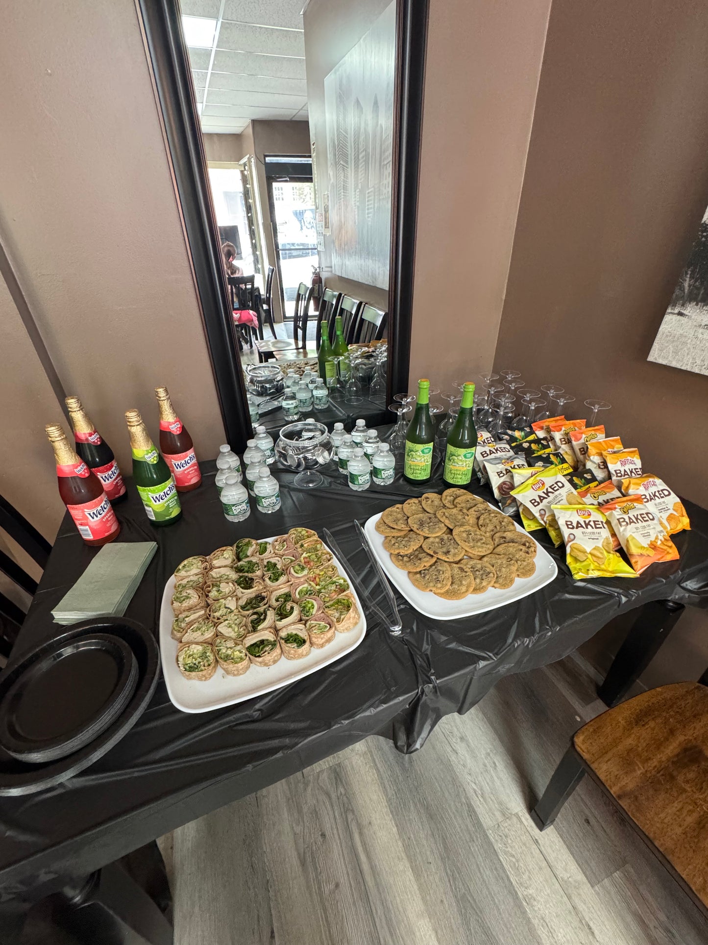 Let's Get Lit: Mother's Day Edition -May 23, 2026. Please list participant name(s) in the Special instruction at checkout.
